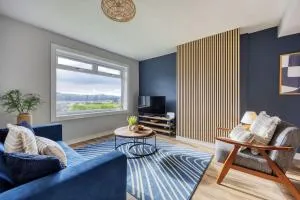 Charming Terrace House for Relaxing Retreat - 邓巴顿