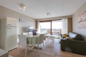 Cozy studio with harbor view in Blankenberge