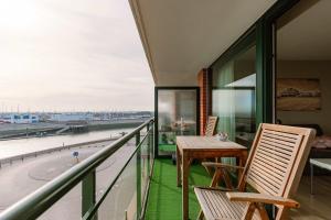 Cozy studio with harbor view in Blankenberge