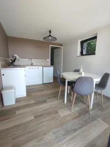 Garden level apartment - Araules