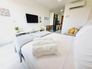 Flat em Muro Alto - Porto de Galinhas - MALIA A203 - By Anfitrião Legal