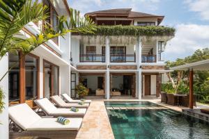 Villa Marys Beach - 4BR Luxury Ocean View Villa in Canggu
