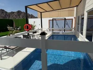 Brand new Fig House Villa 03 - 尼兹瓦