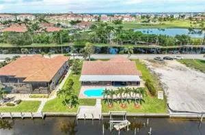 Oceanfront Retreat in Fort Myers - 3 Bedrooms, Private Pool - Harlem Heights