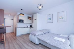 Urban Residence Hideout with Free Parking