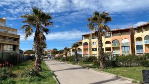 Joli Duplex résidence Atlantis accès direct plage