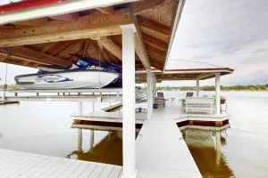Paradise on Lake Henry - Sebring