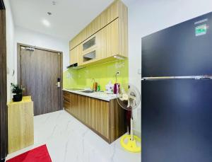 FREE GYM - Studio Beverly ban công view sông