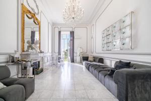 Prestige Cannes Alexandre III Terrace 2bdr by BYour Home