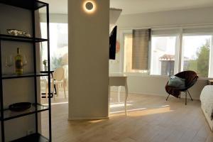 Luxury studio close to the sea