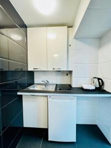 Studio Apartment For 3 People, 15 Minutes to Rathausplatz