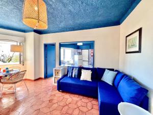 Lagos Ocean Breeze 2 by Homing