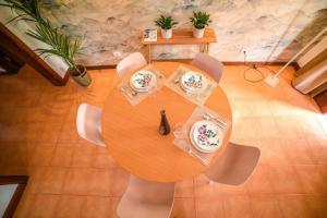 Agradable y familiar, con piscina "Casa Inima"