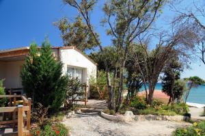 Campings Domaine Naturiste de Riva Bella : photos des chambres