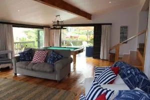 Rivendell Holiday Home in Umkomaas - Ispongo