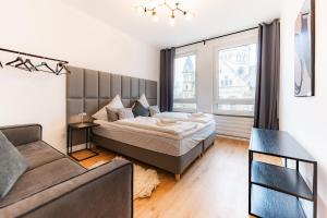 Church View Modern Apartment in the heart of Koblenz