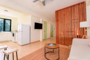 Sunny Seaside Gateway - 洛伊萨