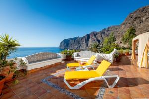 Villa Best Views Los Gigantes, private heated pool