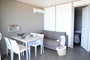 Campings Domaine Naturiste de Riva Bella : photos des chambres