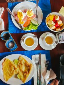 Banlung Hill Top House &Trekking