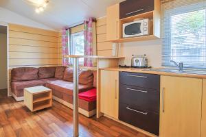 Mobilhome tout équipé bois masson