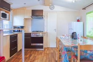 Mobilhome tout équipé bois masson