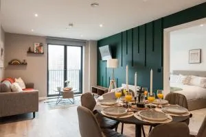 Springwell Gardens Apartments Near Leeds Station & City Centre - Beeston Hill