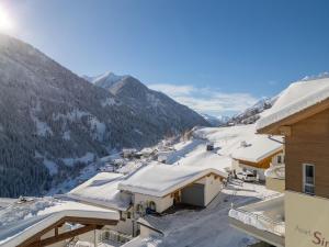 Apartment Schranz by Interhome