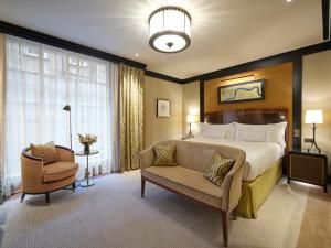 Superior King Room room in The Beaumont Hotel