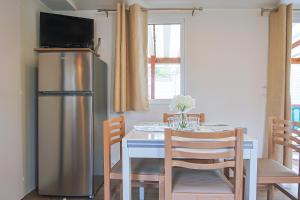 Mobilhome camping bois masson