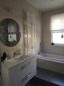 Opus 14 privileged area in Burgundy
