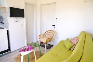 Olive Garden Home with Hot Tub