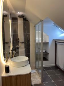 Jerzual-Grand Duplex Dinan centre-ville