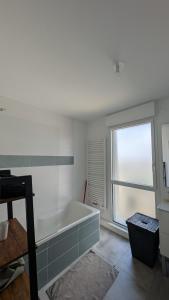 Appartement contemporain lumineux avec terrasse