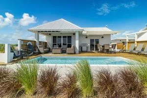 Peace of Mind and Private Pool at Mahogany Bay - San Pedro