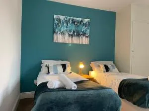 Alder Lodge 3 Bedroom semi ample parking - Broad Blunsdon