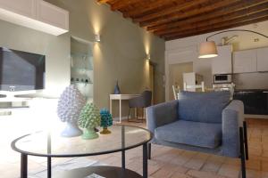 Navigli Darsena - Luxury Apartment with balcony