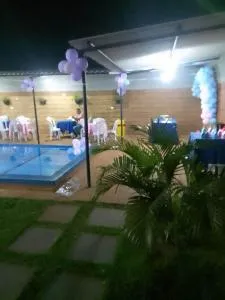 4 bedroom house 15 bed - Jataí