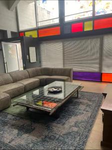 Spacious High-end Modern Loft in the City Centre Cape Town, Western Cape Listed