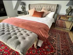 Spacious High-end Modern Loft in the City Centre Cape Town, Western Cape Listed