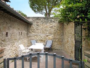 Holiday Home Antico Borgo S LorenzoAlbicocco by Interhome