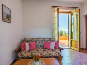 Apartment San Vivaldo- Nr- 12 by Interhome