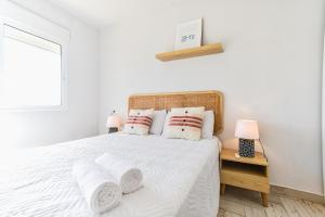 Apartamento con Terraza, Piscina y Parking By Aloha Palma