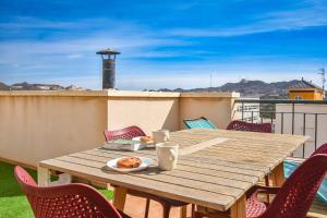 Apartamento con Terraza, Piscina y Parking By Aloha Palma