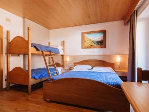 Apartment Garni Eden by Interhome