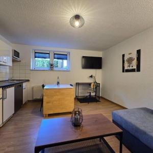 Kleine Souterrainwohnung in Löhne-Bad Oeynhausen