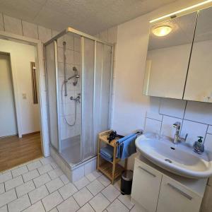 Kleine Souterrainwohnung in Löhne-Bad Oeynhausen