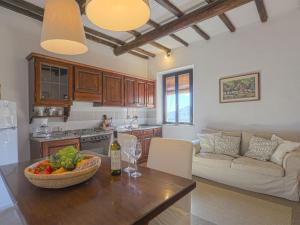 Apartment Fattoria di Fugnano-1 by Interhome