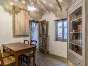 Apartment Geranio & Rosetta - TOP132 by Interhome