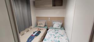 Campings mobil home chaleureux et idyllique : photos des chambres